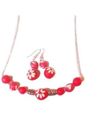 Red Necklace with embroidery beads 